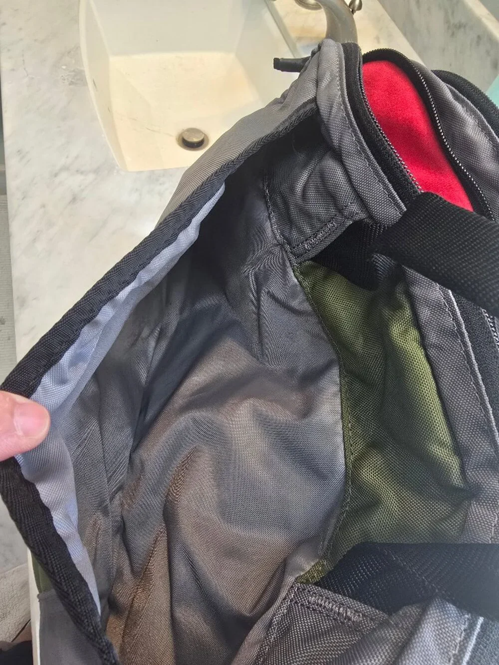 TIMBUK 2 Closer Messenger Bag Laptop Briefcase Crossbody
